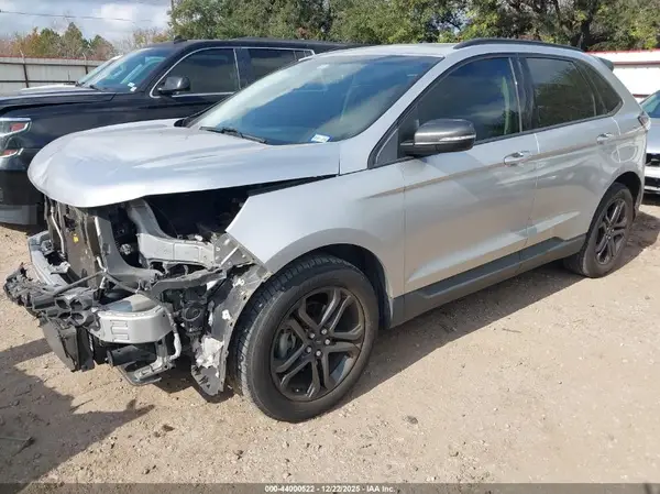 2FMPK3J9XJBB25140 2018 FORD EDGE - Image 2