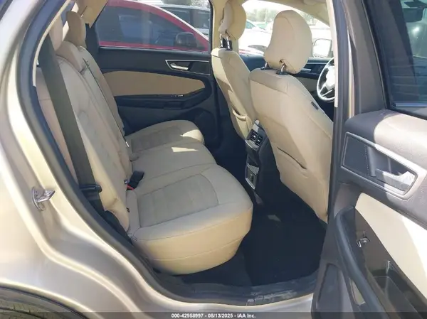 2FMPK3J9XJBB28748 2018 FORD EDGE - Image 8