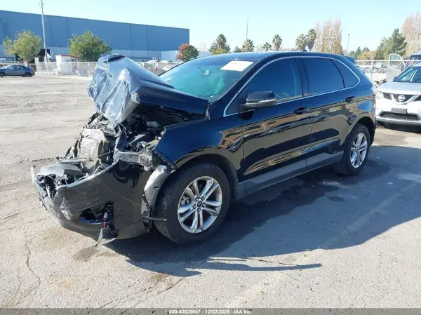 2FMPK3J9XJBB86682 2018 FORD EDGE - Image 2