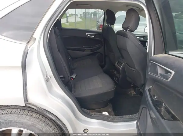 2FMPK3J9XJBB96080 2018 FORD EDGE - Image 8