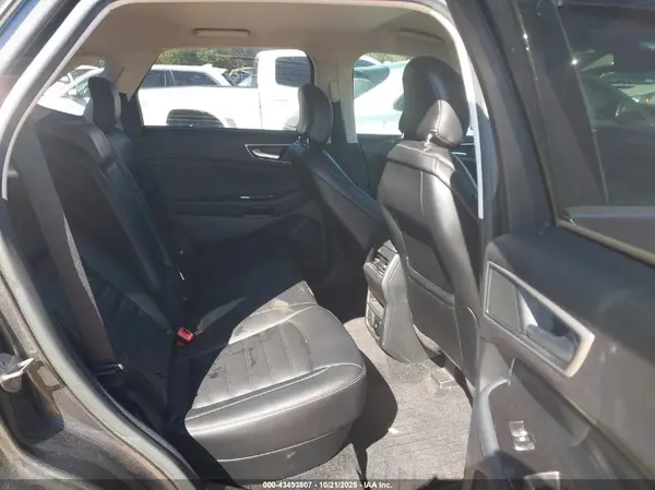 2FMPK3J9XKBC43299 2019 FORD EDGE - Image 8