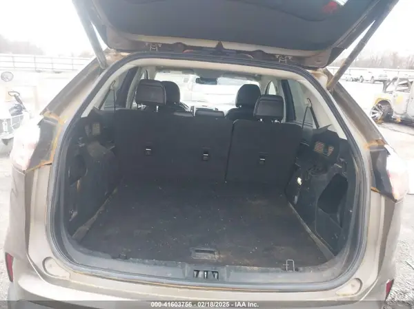2FMPK3J9XKBC57705 2019 FORD EDGE - Image 8