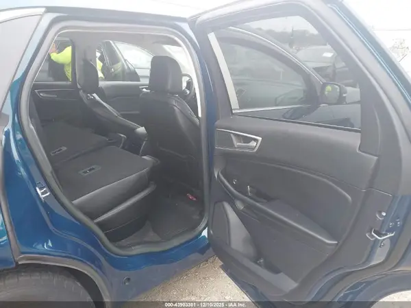 2FMPK3J9XLBA97844 2020 FORD EDGE - Image 8