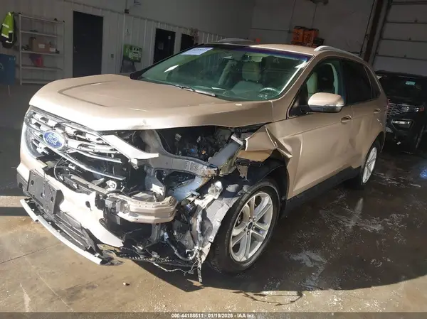 2FMPK3J9XLBB17235 2020 FORD EDGE - Image 2