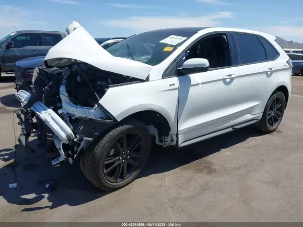 2FMPK3J9XLBB18529 2020 FORD EDGE - Image 2