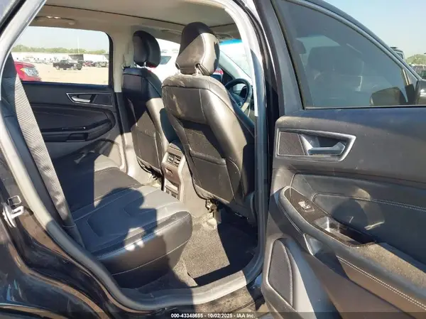 2FMPK3K80HBC63186 2017 FORD EDGE - Image 8