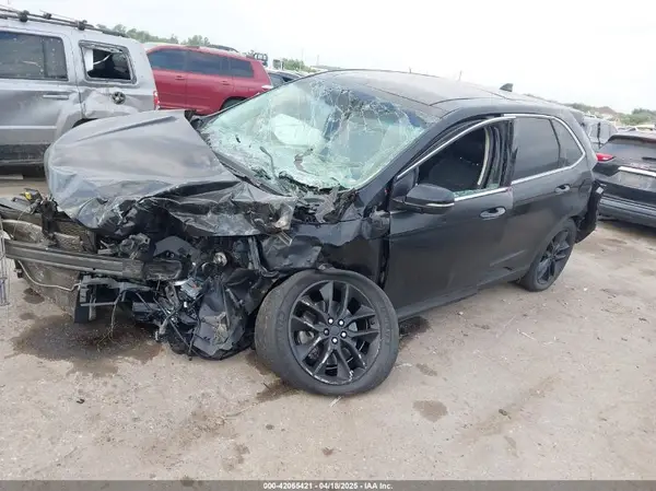 2FMPK3K81JBB15022 2018 FORD EDGE - Image 2