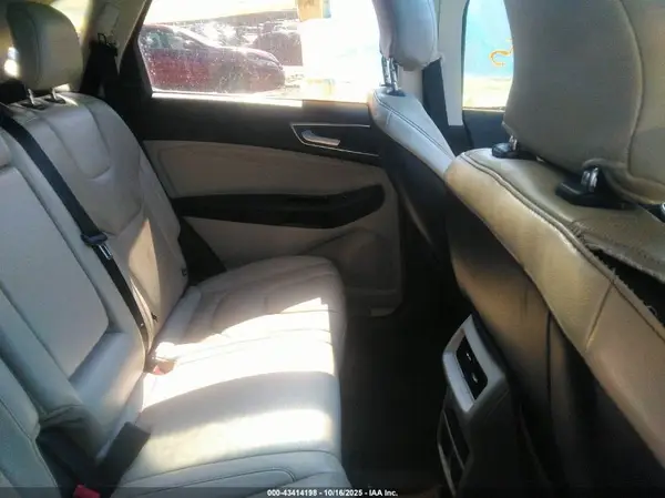 2FMPK3K82JBC13573 2018 FORD EDGE - Image 8