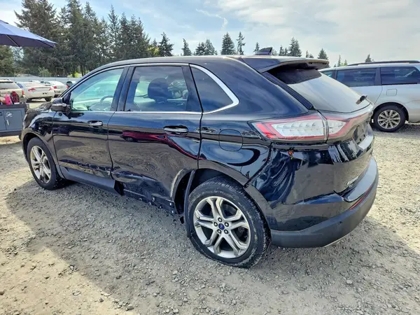 2FMPK3K82JBC33077 2018 FORD EDGE - Image 2