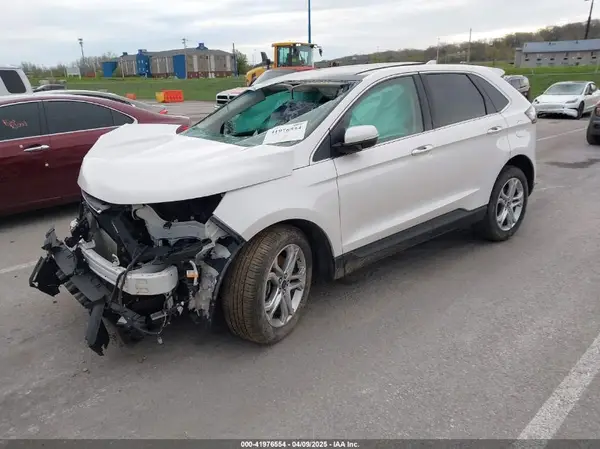 2FMPK3K83JBB04930 2018 FORD EDGE - Image 2