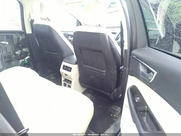 2FMPK3K83JBC02324 2018 FORD EDGE - Image 8