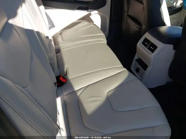 2FMPK3K84JBB87137 2018 FORD EDGE - Image 8