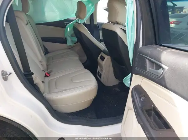 2FMPK3K86HBC24909 2017 FORD EDGE - Image 8