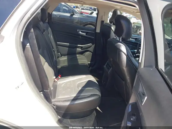 2FMPK3K87JBC51946 2018 FORD EDGE - Image 8