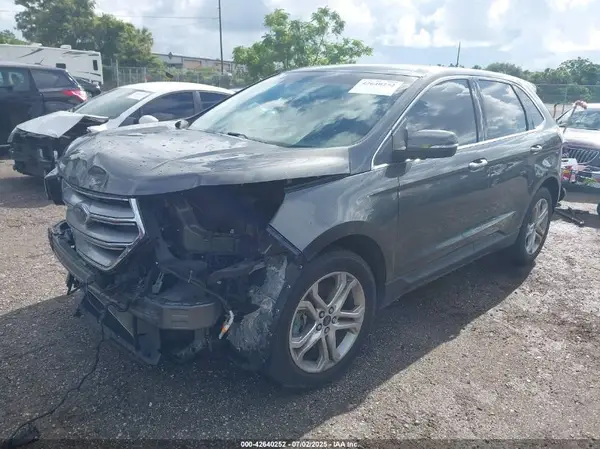 2FMPK3K88JBB87206 2018 FORD EDGE - Image 2