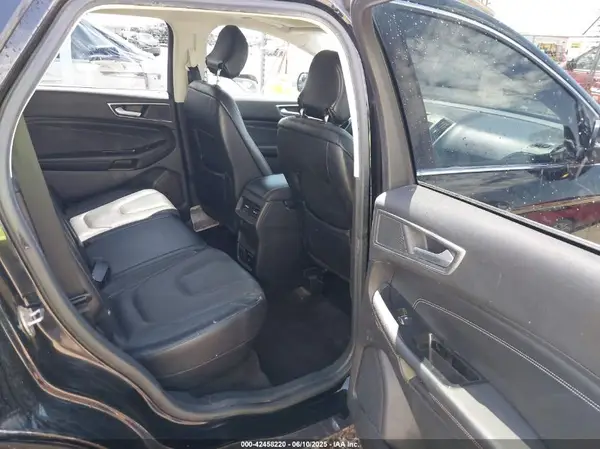 2FMPK3K88JBB87593 2018 FORD EDGE - Image 8