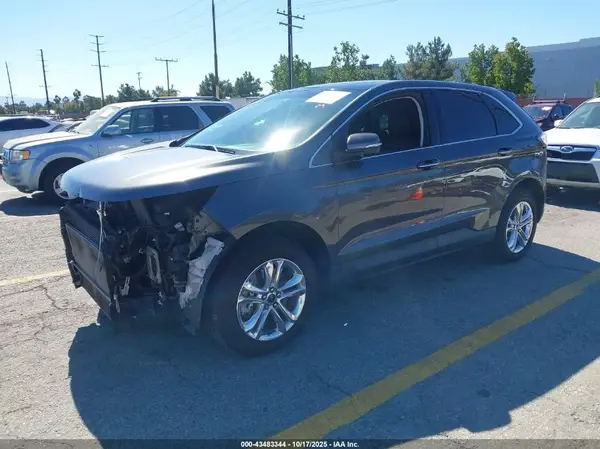 2FMPK3K8XJBC20562 2018 FORD EDGE - Image 2