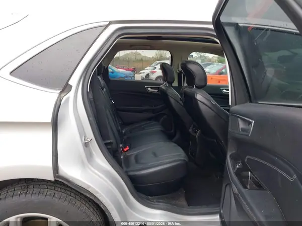 2FMPK3K8XJBC32937 2018 FORD EDGE - Image 8