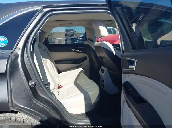 2FMPK3K90JBC18697 2018 FORD EDGE - Image 8