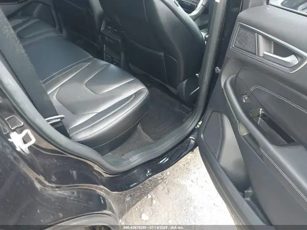2FMPK3K91KBC68638 2019 FORD EDGE - Image 8