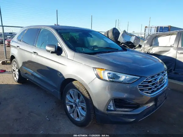 2FMPK3K92MBA31949 2021 FORD EDGE - Image 1