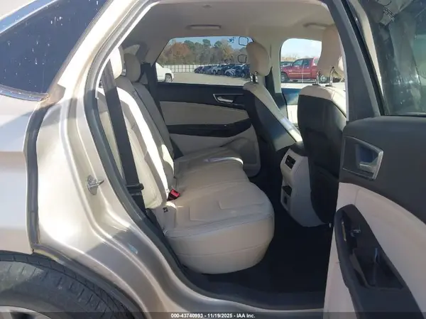 2FMPK3K93JBB19632 2018 FORD EDGE - Image 8