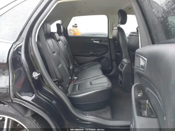 2FMPK3K93KBC35379 2019 FORD EDGE - Image 8