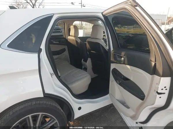 2FMPK3K93LBB31525 2020 FORD EDGE - Image 8