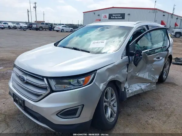 2FMPK3K94GBC24608 2016 FORD EDGE - Image 2