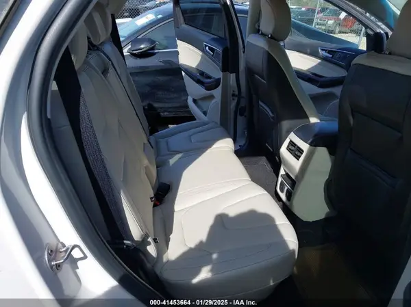 2FMPK3K94KBB59364 2019 FORD EDGE - Image 8