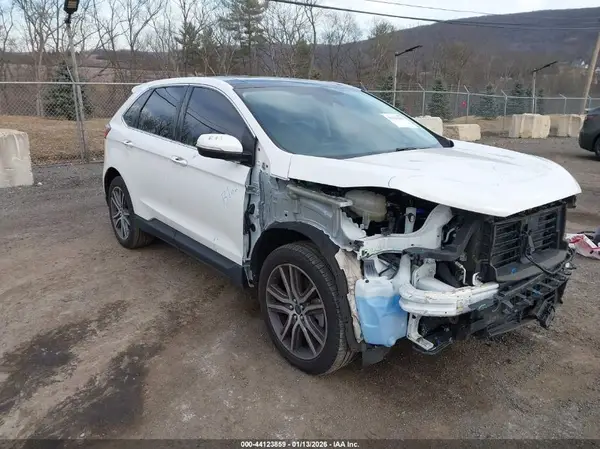 2FMPK3K94MBA11976 2021 FORD EDGE - Image 1
