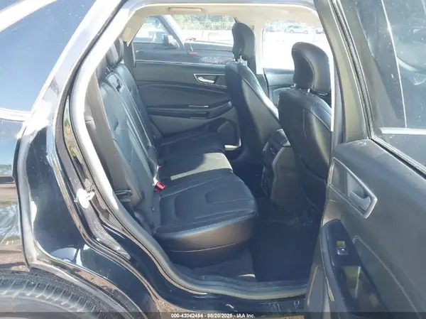 2FMPK3K95HBB90096 2017 FORD EDGE - Image 8