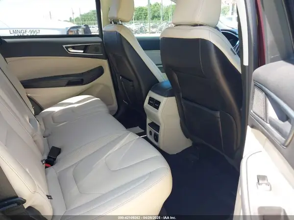 2FMPK3K95MBA01053 2021 FORD EDGE - Image 8