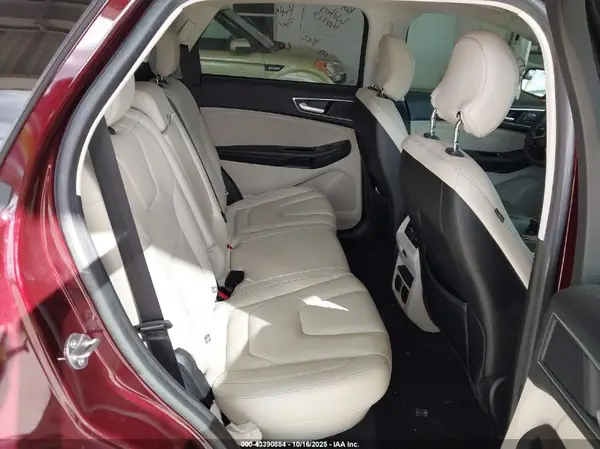 2FMPK3K96JBC25055 2018 FORD EDGE - Image 8