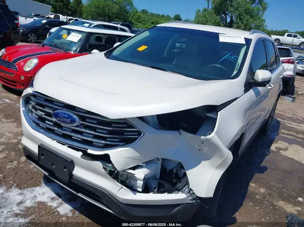 2FMPK3K97KBC35594 2019 FORD EDGE - Image 2