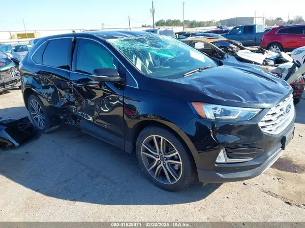 2FMPK3K97MBA35897 2021 FORD EDGE - Image 1