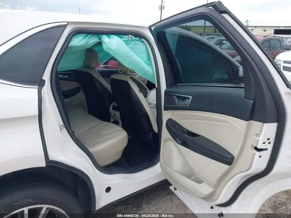 2FMPK3K98KBC72587 2019 FORD EDGE - Image 8