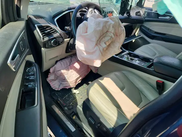 2FMPK3K98KBC75960 2019 FORD EDGE - Image 8