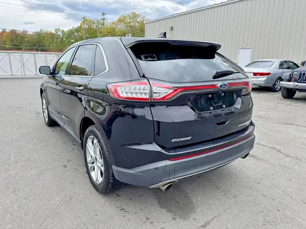 2FMPK3K99JBB41327 2018 FORD EDGE - Image 2
