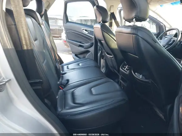 2FMPK3K9XHBB21033 2017 FORD EDGE - Image 8