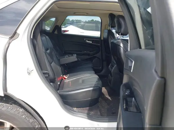 2FMPK3K9XHBB62195 2017 FORD EDGE - Image 8
