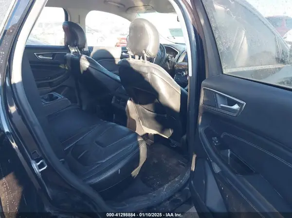 2FMPK3K9XKBC02251 2019 FORD EDGE - Image 8