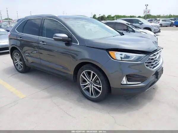2FMPK3K9XKBC35685 2019 FORD EDGE - Image 1