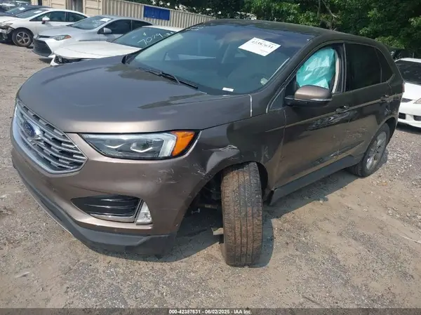 2FMPK3K9XKBC37503 2019 FORD EDGE - Image 2