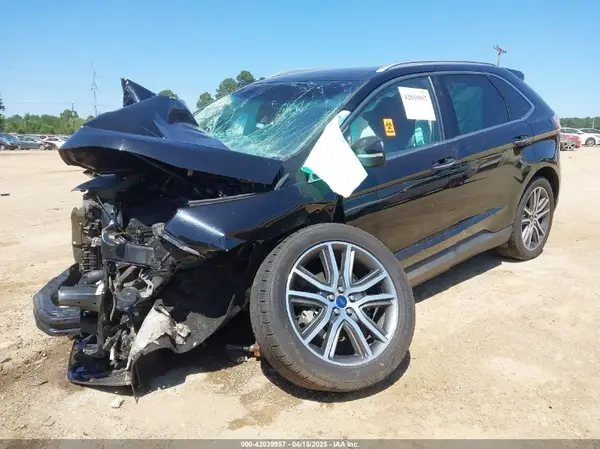 2FMPK3K9XKBC73014 2019 FORD EDGE - Image 2