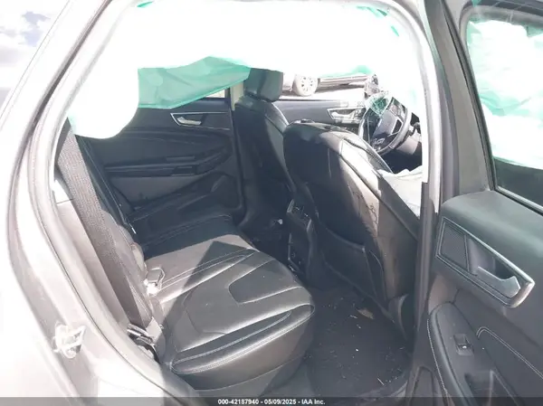 2FMPK3K9XMBA21766 2021 FORD EDGE - Image 8