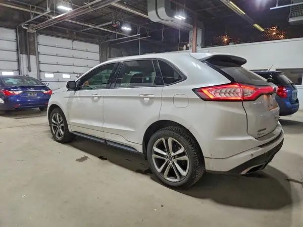 2FMPK4AP0JBB15012 2018 FORD EDGE - Image 2