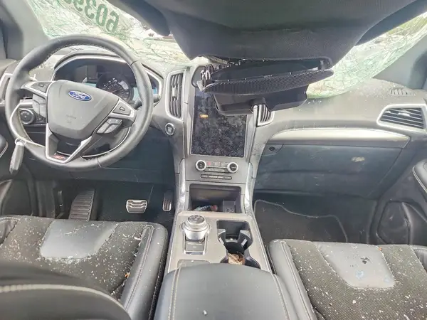 2FMPK4AP1MBA41801 2021 FORD EDGE - Image 8