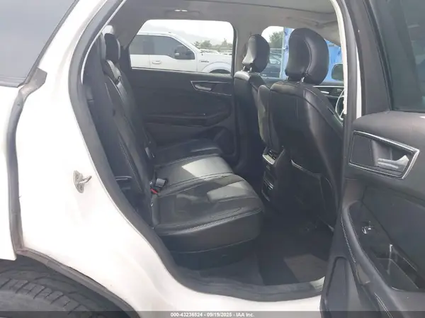 2FMPK4AP2HBB37197 2017 FORD EDGE - Image 8