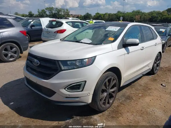 2FMPK4AP2JBB22561 2018 FORD EDGE - Image 2